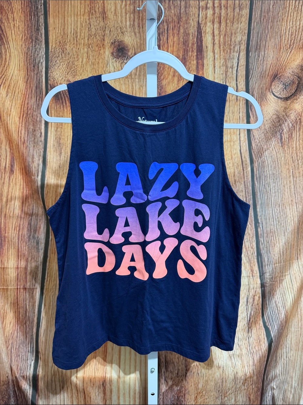 🚨(4/$10) Natural Reflections “Lazy Lake Days” Sleeveless Tee Size L